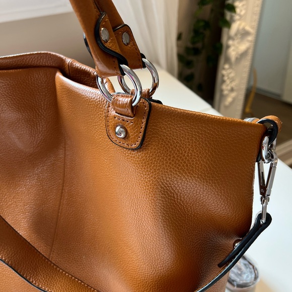 [SOLD] NWOT Leather Purse - Picture 6 of 8